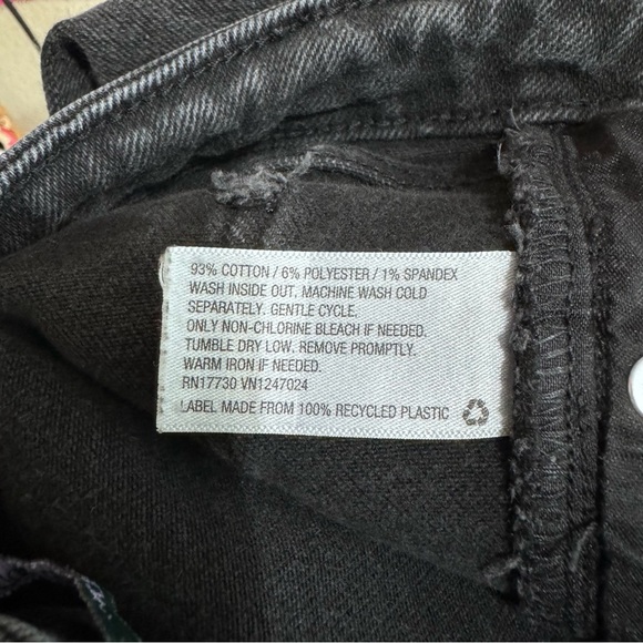 Wild Fable Faded Black Low-Rise Flare Jeans - Picture 7 of 8